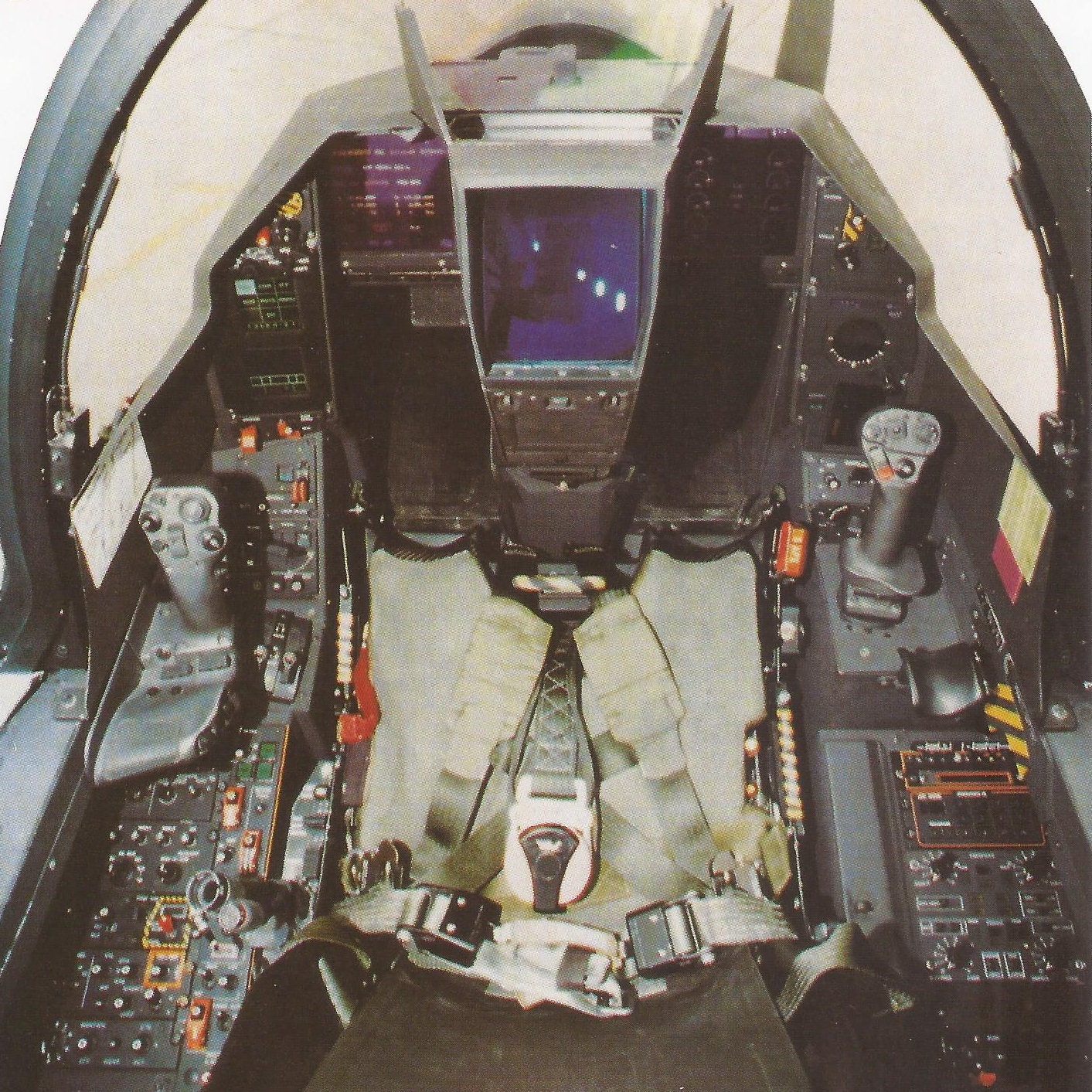 Cockpit Rafale M02