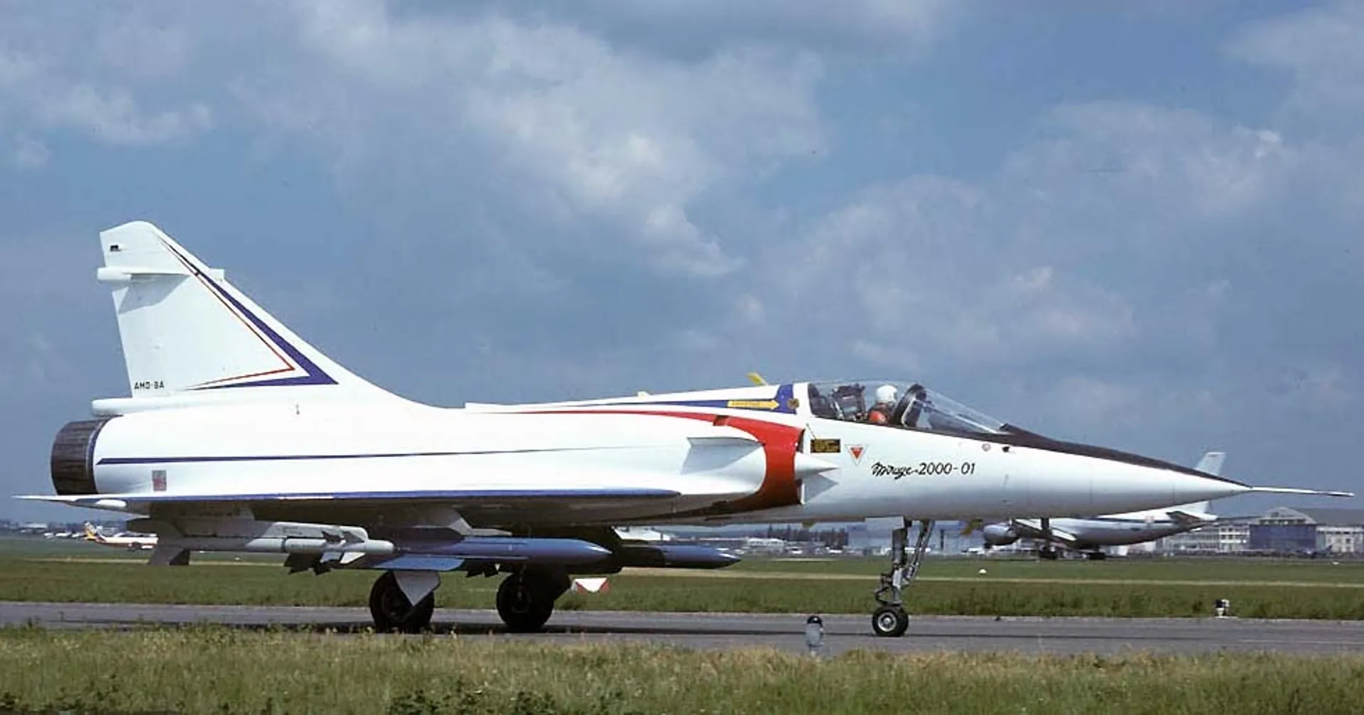 Mirage 2000 prototype